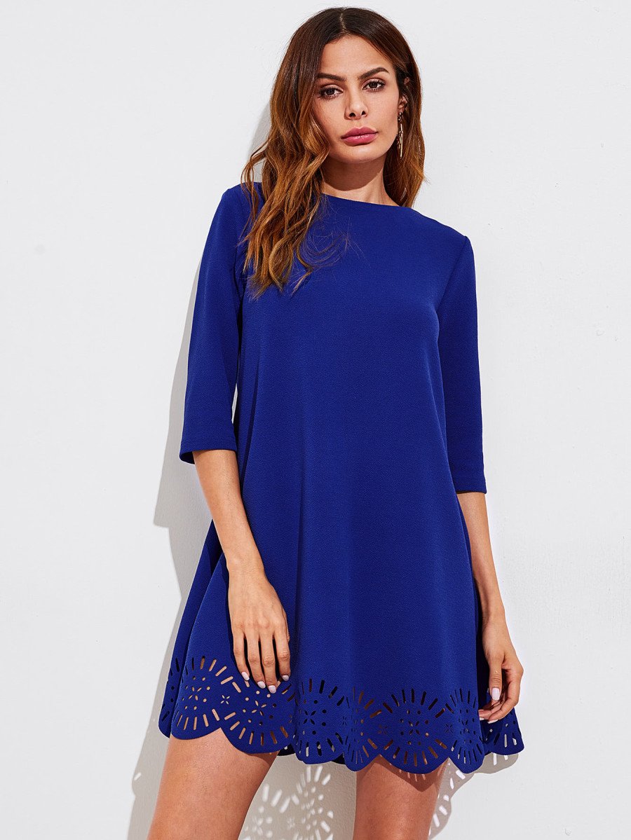 Swingkleid mit lasergeschnittenem Muschelsaum