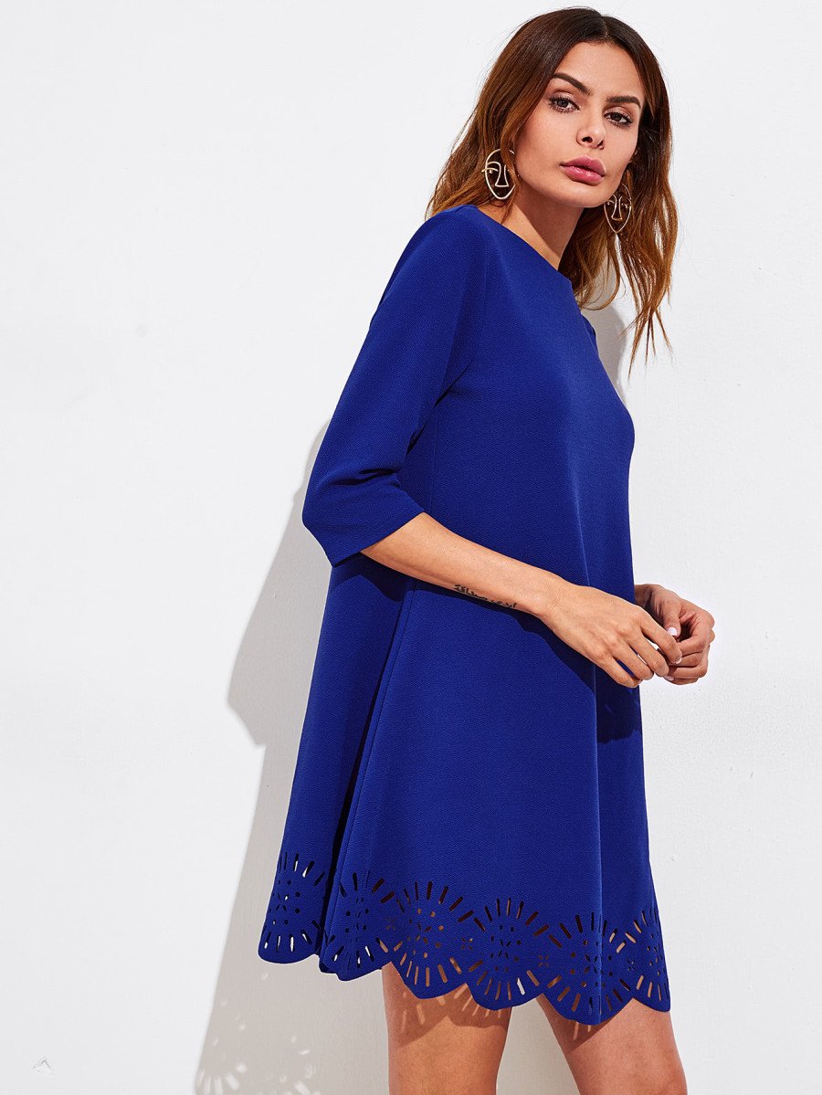Swingkleid mit lasergeschnittenem Muschelsaum